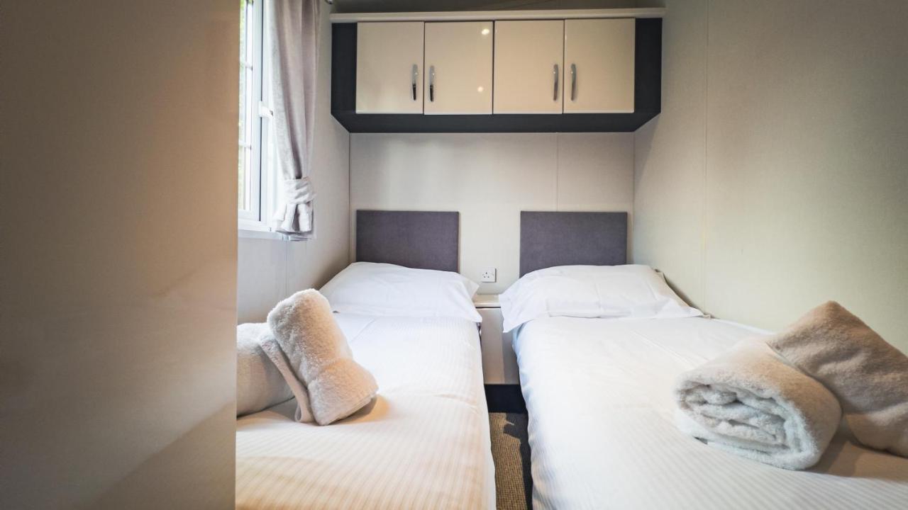 Angie'S Haven, Superb 2 Bedroom Lodge With Hot Tub - Sleeps 6 - Felmoor Park Морпет Екстер'єр фото